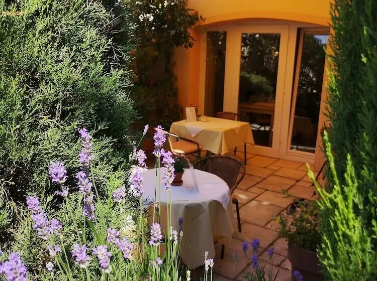 Villa Benz Hotel Garni