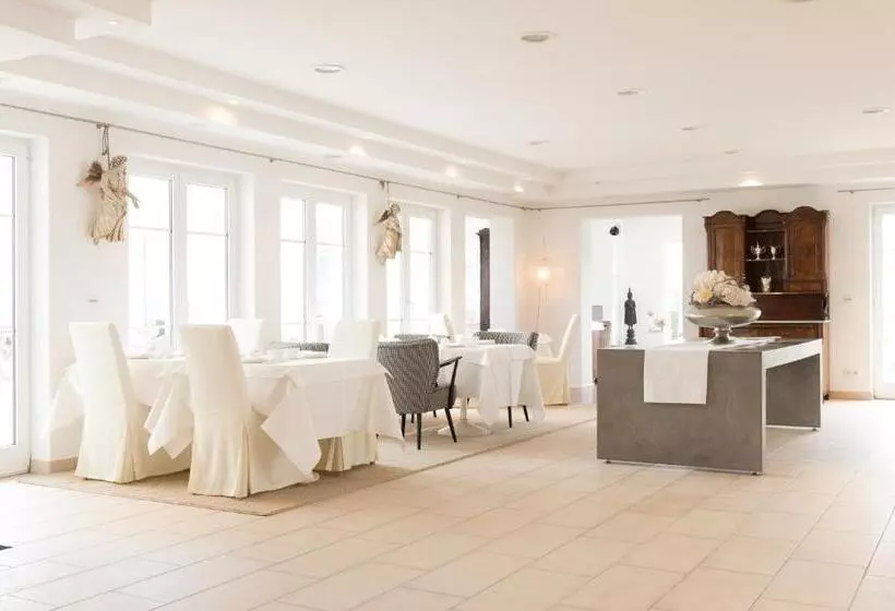 Villa Seeschau   Adults Only