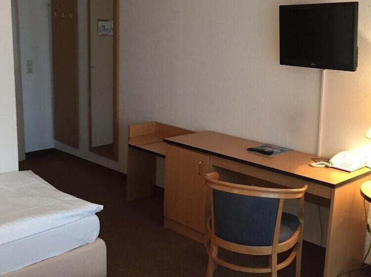 Airport Hotel Stetten