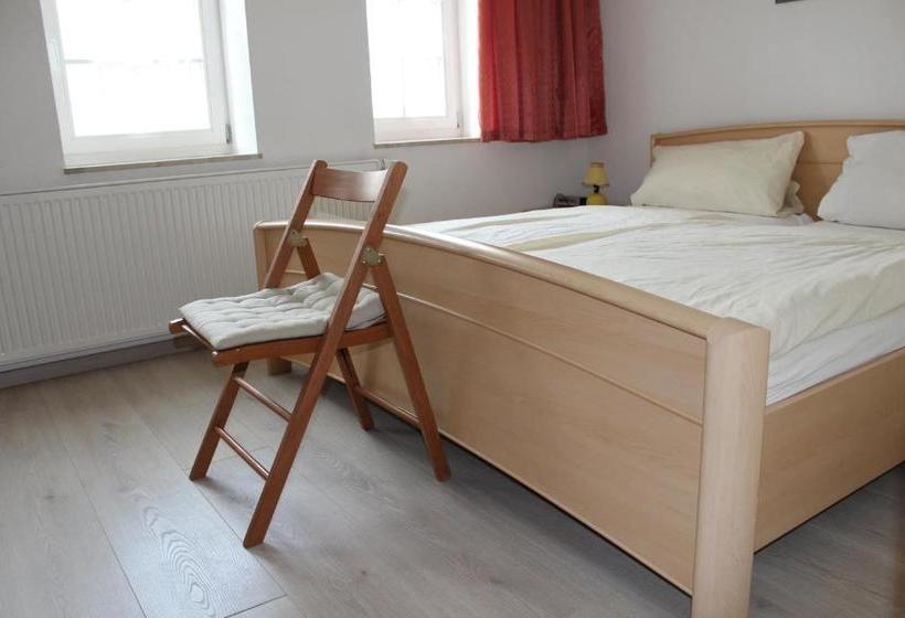 בית מלון כפרי Alter Topf