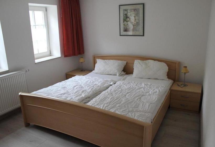 בית מלון כפרי Alter Topf