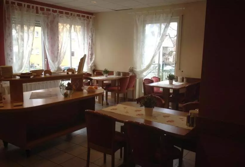 בית מלון כפרי Am Bergl