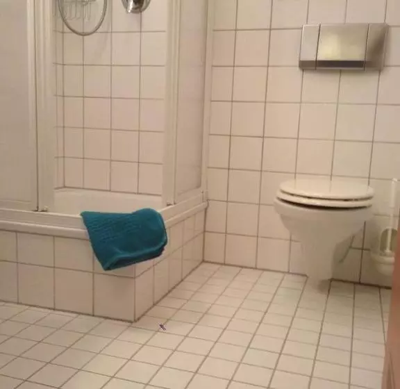 בית מלון כפרי Am Bergl