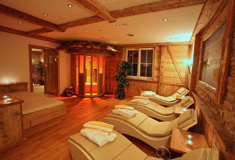 Отель Am Schloßberg