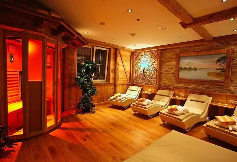 בית מלון כפרי Am Schloßberg