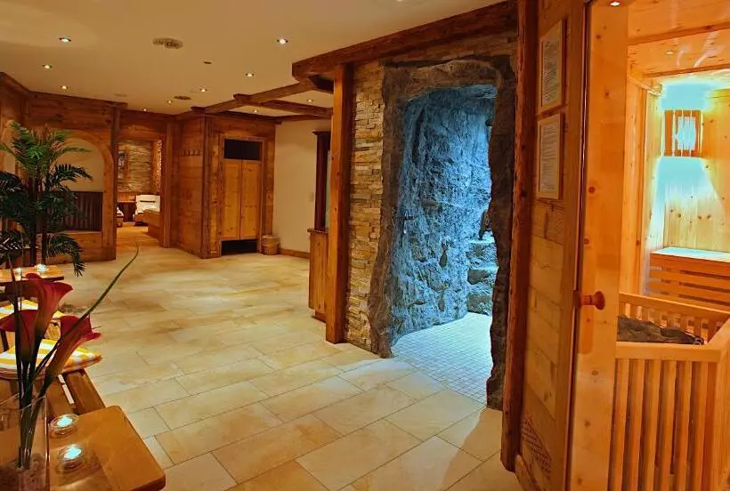 בית מלון כפרי Am Schloßberg