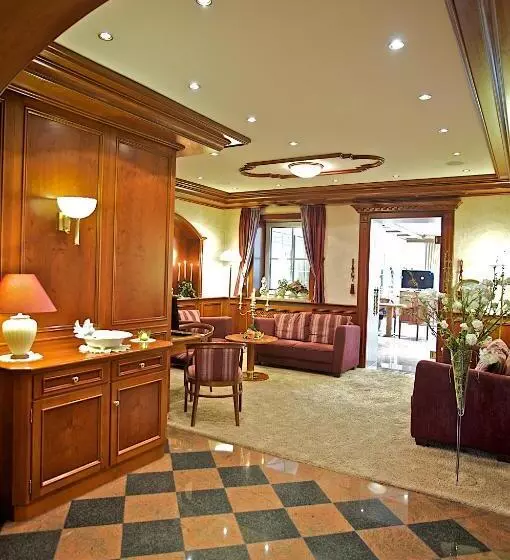 בית מלון כפרי Am Schloßberg