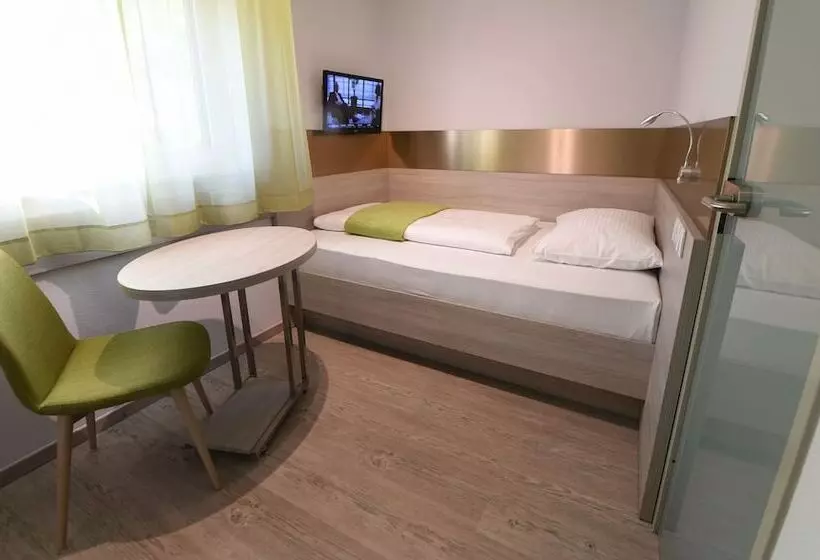 هتل Am Spichernplatz