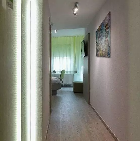 هتل Am Spichernplatz