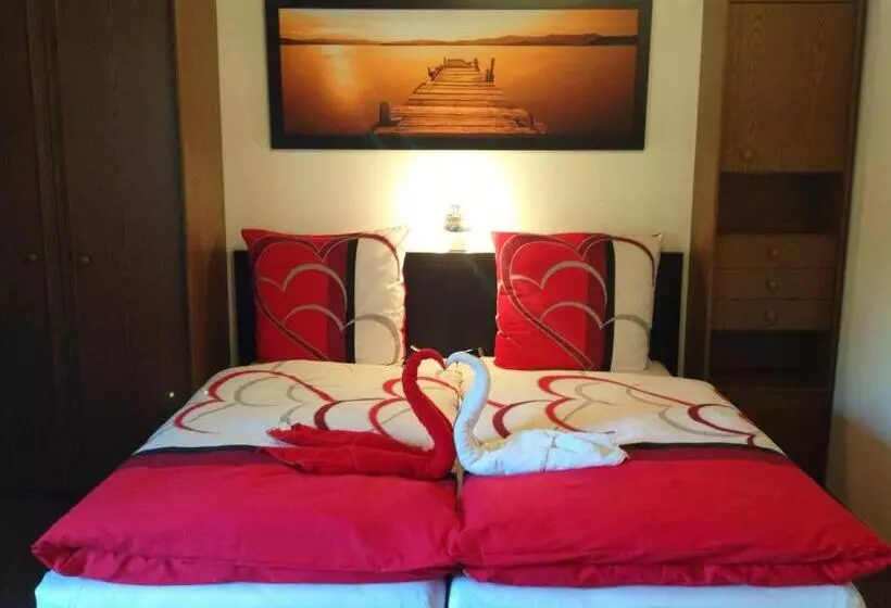 فندق An Der Uffe