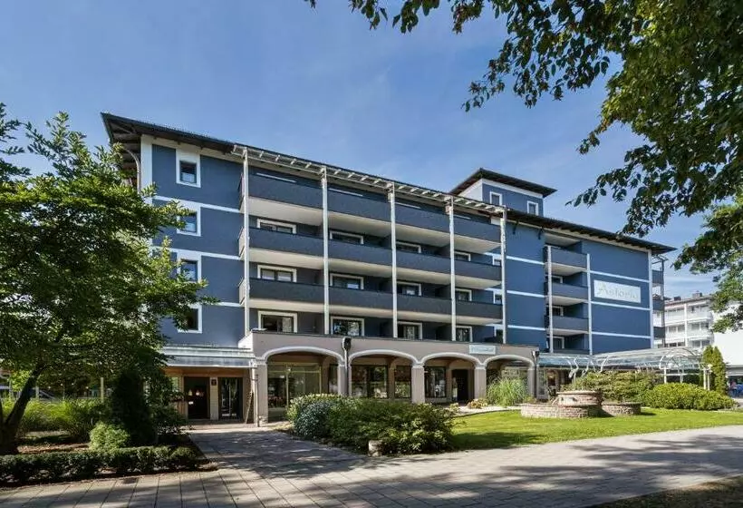 Otel Astoria Alexandra Krämer Ek