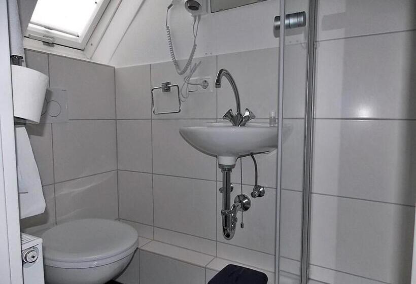 בית מלון כפרי Gasthof Goldener Stern