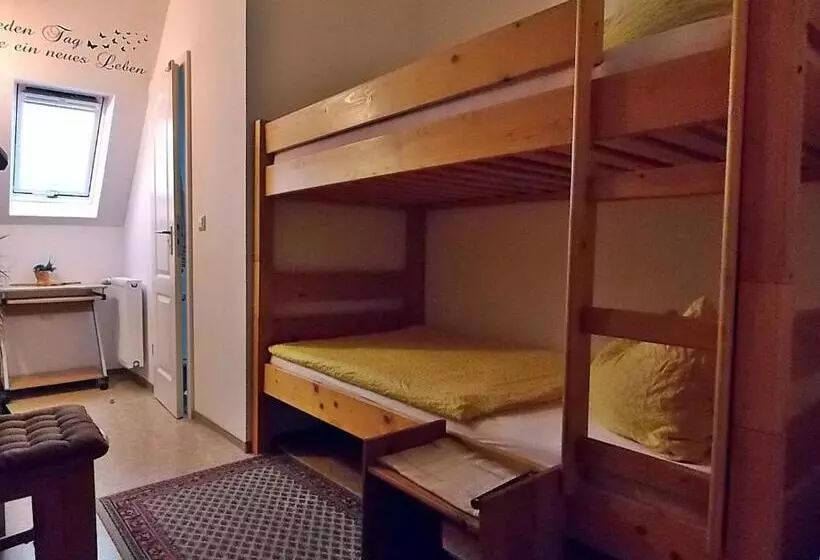 בית מלון כפרי Gasthof Goldener Stern