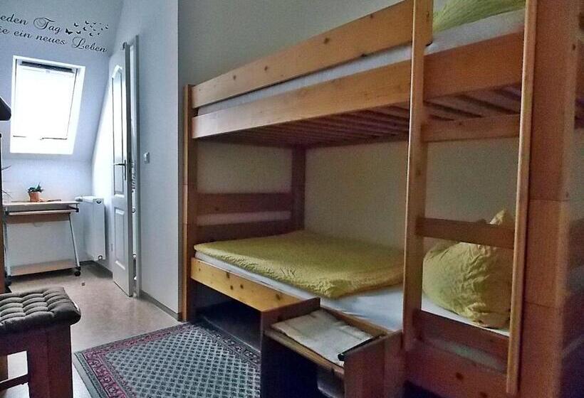 בית מלון כפרי Gasthof Goldener Stern