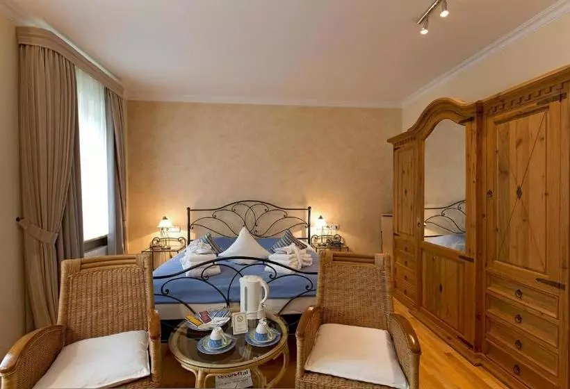 Отель Residenz Hohenzollern