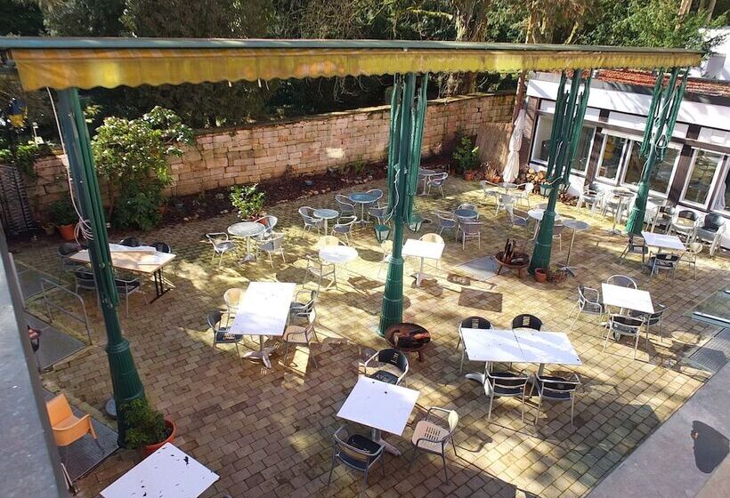 ホテル & Restaurant Knote