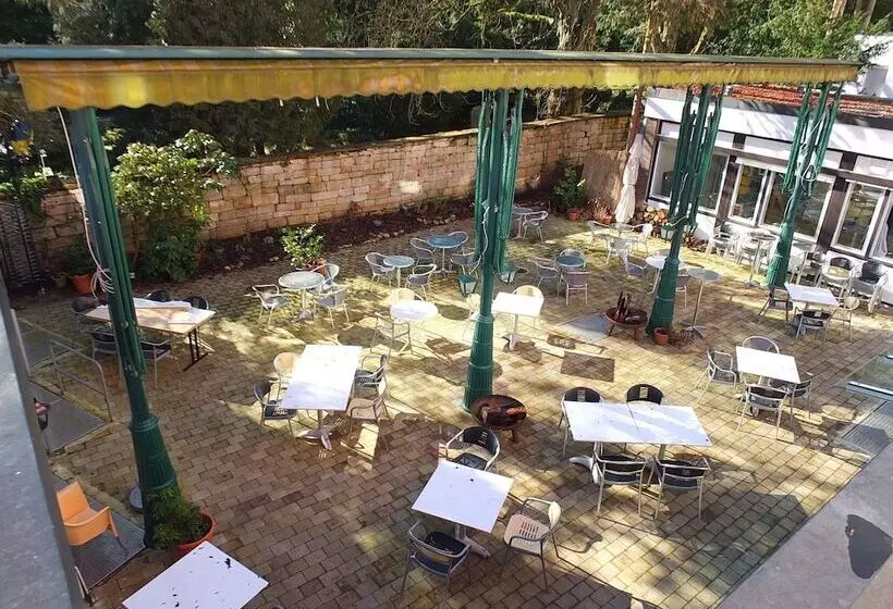 בית מלון כפרי & Restaurant Knote