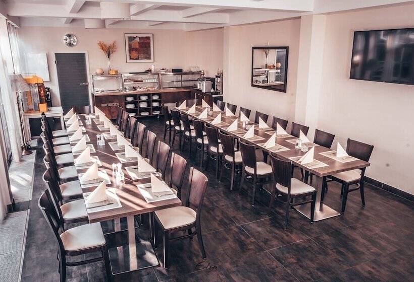 ホテル & Restaurant Knote