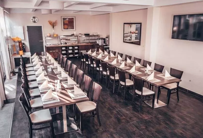 בית מלון כפרי & Restaurant Knote