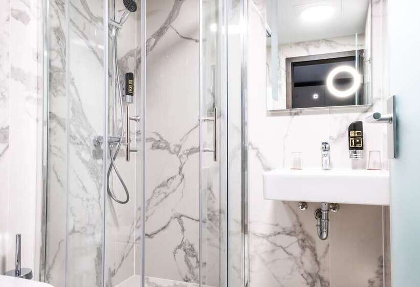 ホテル & Restaurant Knote