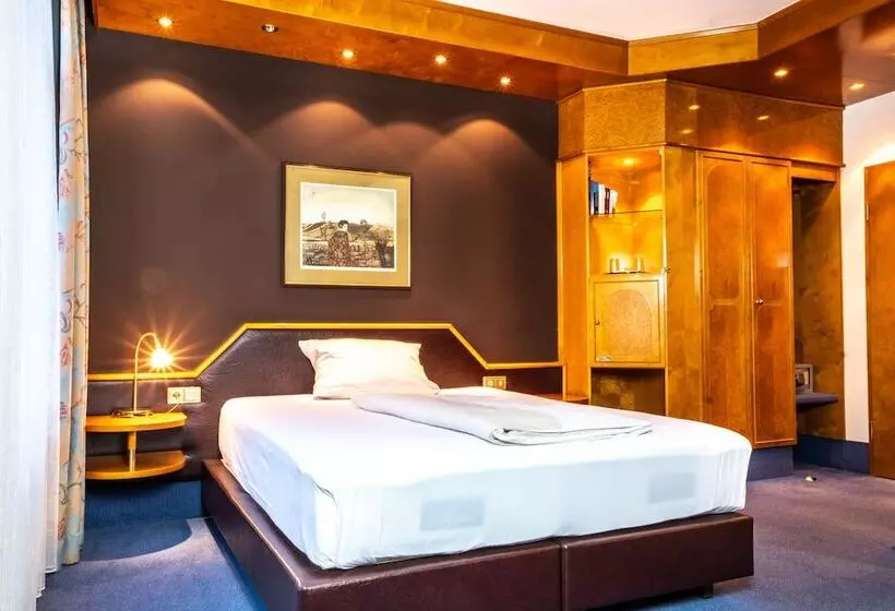 בית מלון כפרי & Restaurant Knote