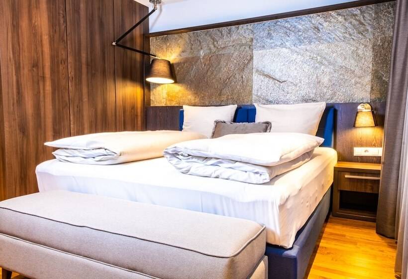 ホテル & Restaurant Knote