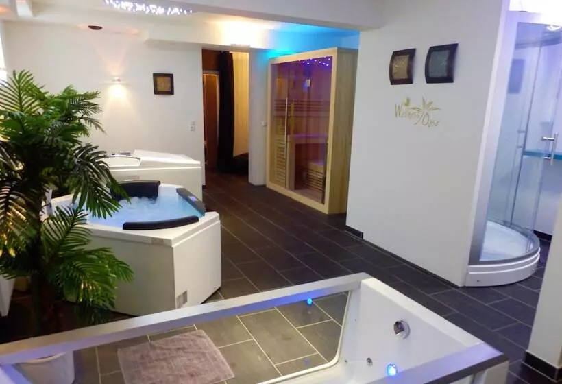 Отель Leonhardihof