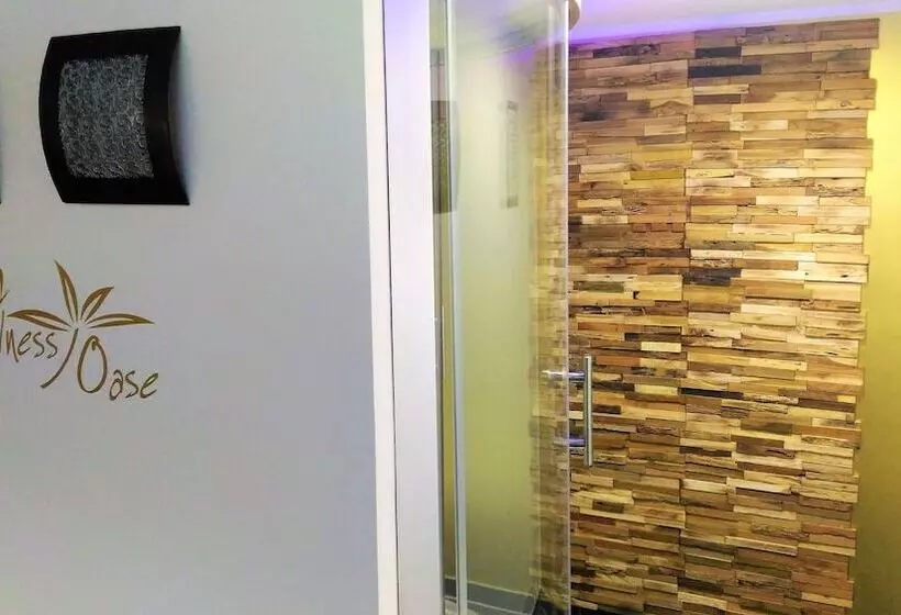 Отель Leonhardihof