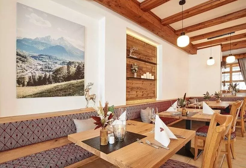 فندق Neuhausl Superior