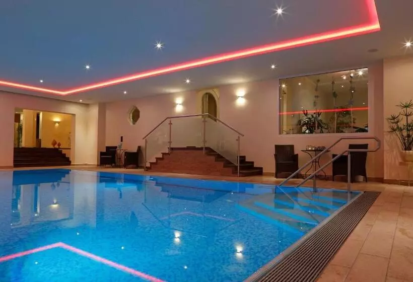 호텔 Waldblick Kniebis