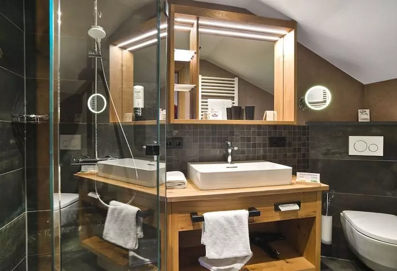 Wander Und Aktivhotel Adam Bräu