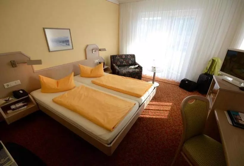 ホテル Weingarten