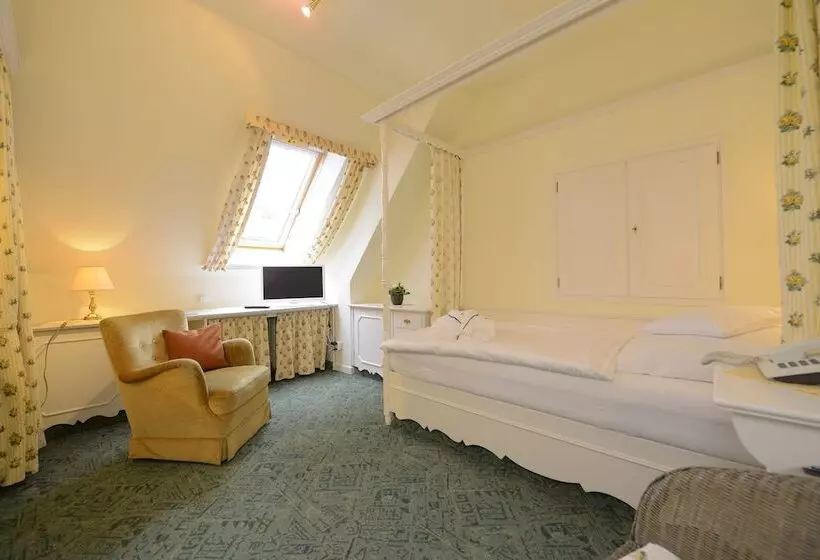 Landhaus Hotel Garni Strampenhof