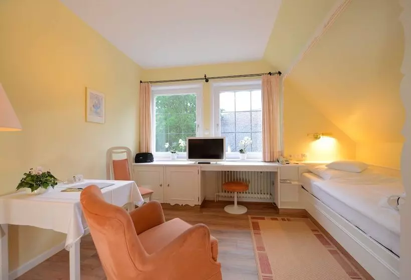 Landhaus Hotel Garni Strampenhof