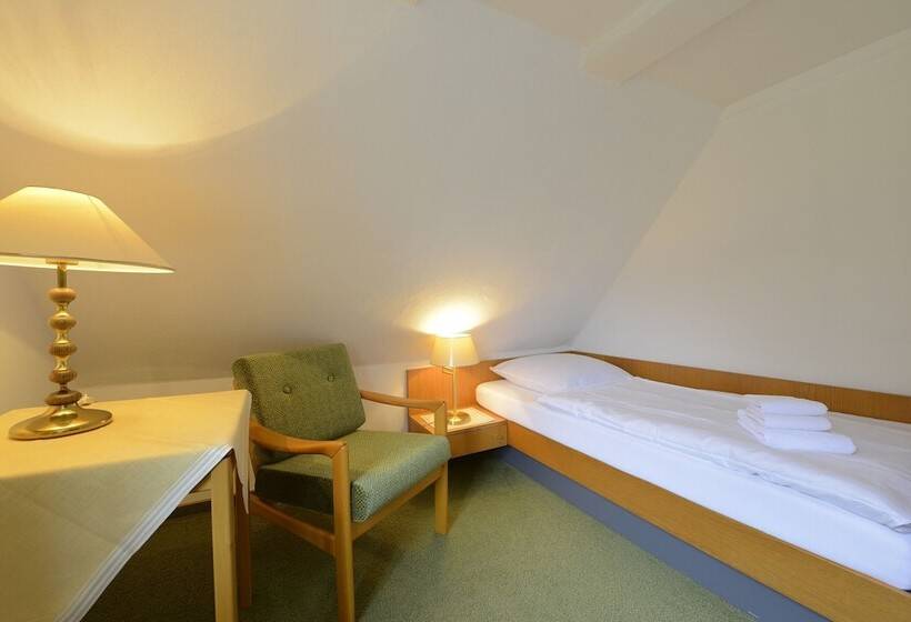 Landhaus Hotel Garni Strampenhof