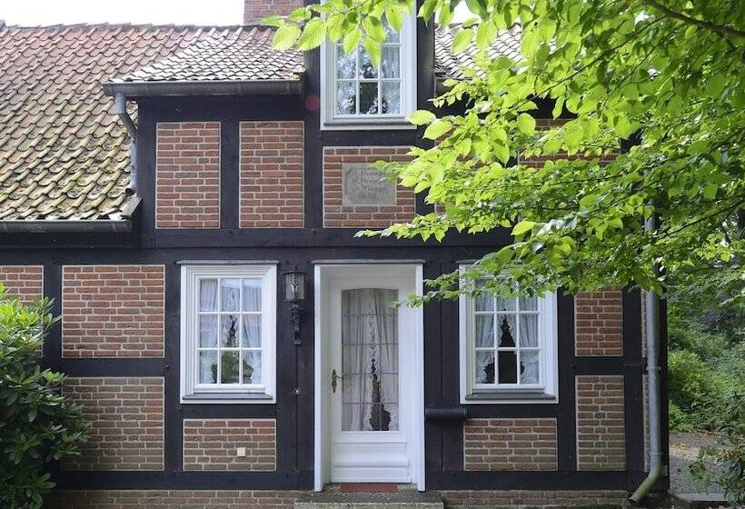 Landhaus Hotel Garni Strampenhof