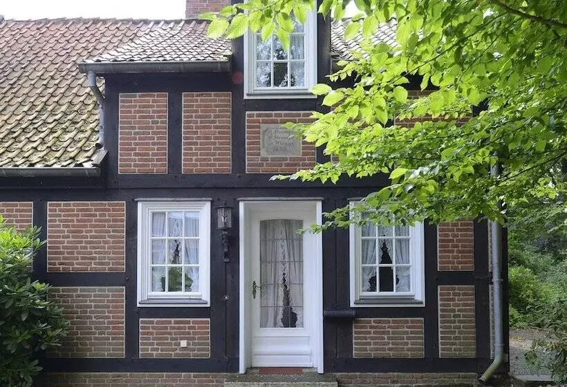 Landhaus Hotel Garni Strampenhof