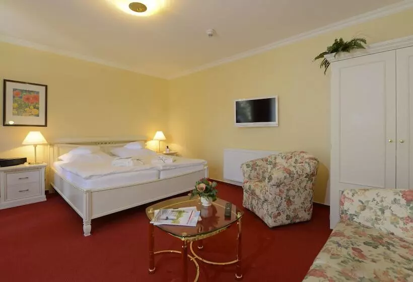 Landhaus Hotel Garni Strampenhof