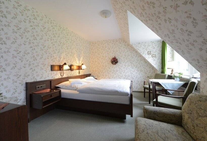 Landhaus Hotel Garni Strampenhof