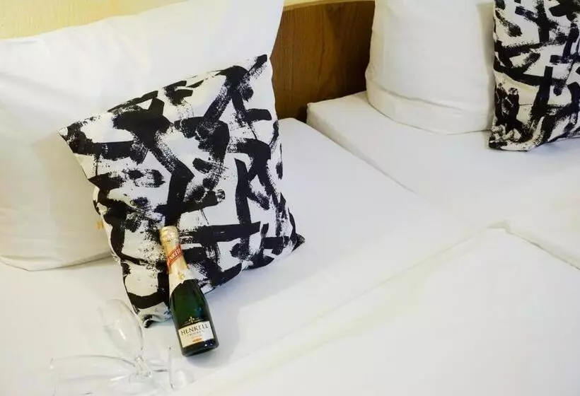 Panorama Hotel Rheinkrone