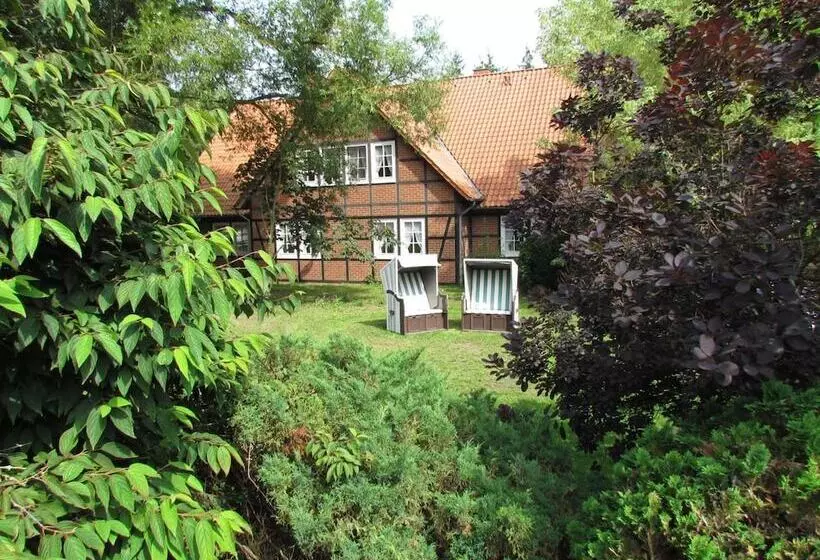 Ferien  Und Reitsport Hotel Brunnenhof