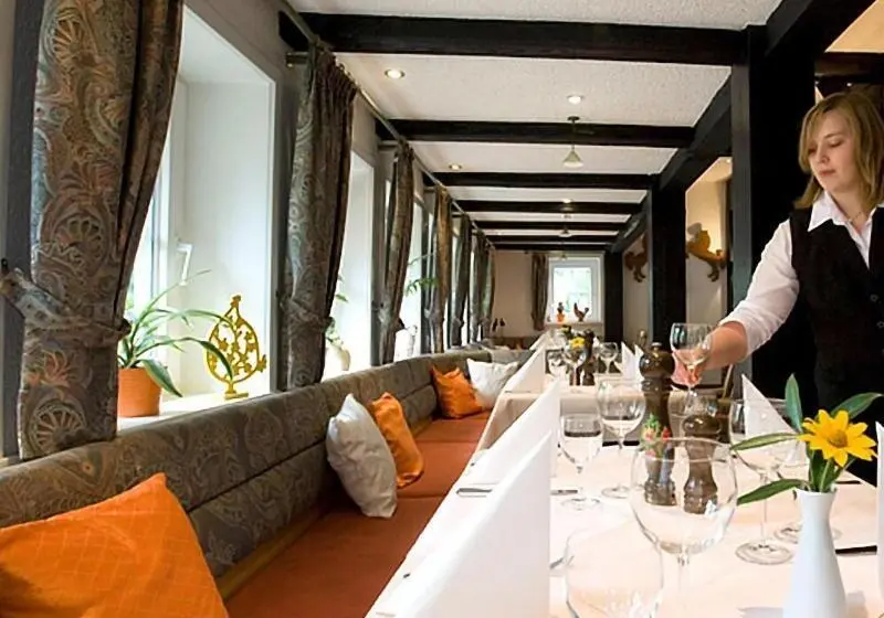 Ferien Und Reitsport Hotel Brunnenhof