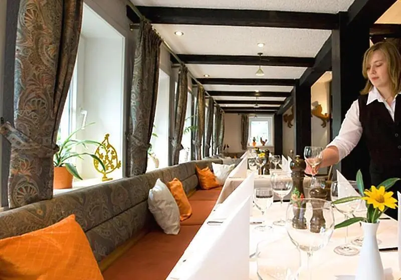 Ferien Und Reitsport Hotel Brunnenhof