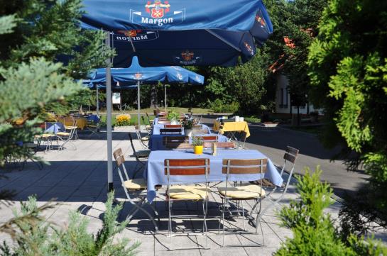 Greenline Waldhotel Forsthaus Dröschkau