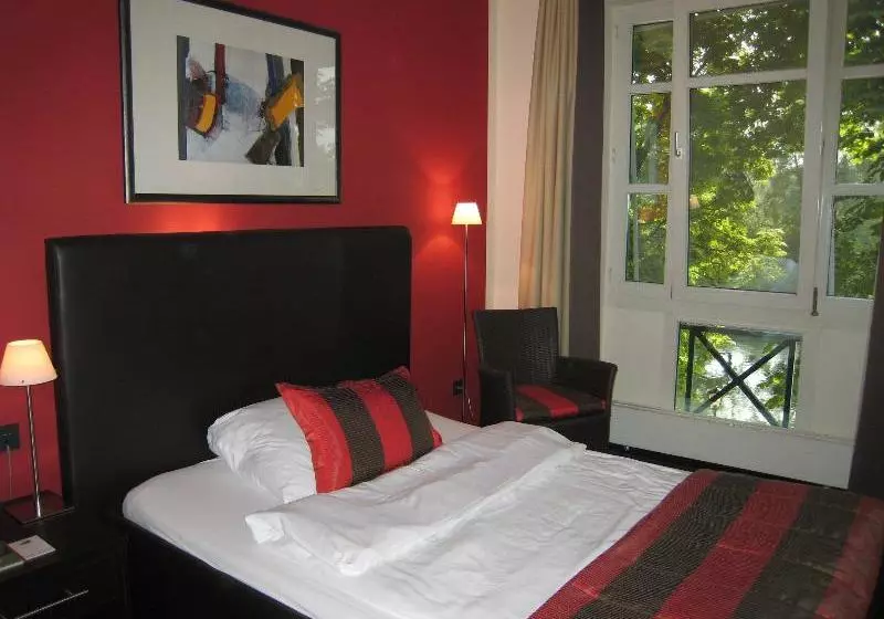 فندق Am Ruhrufer