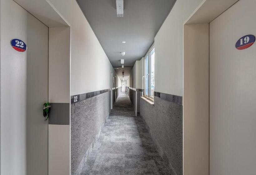 ホテル a&o Koln Hauptbahnhof