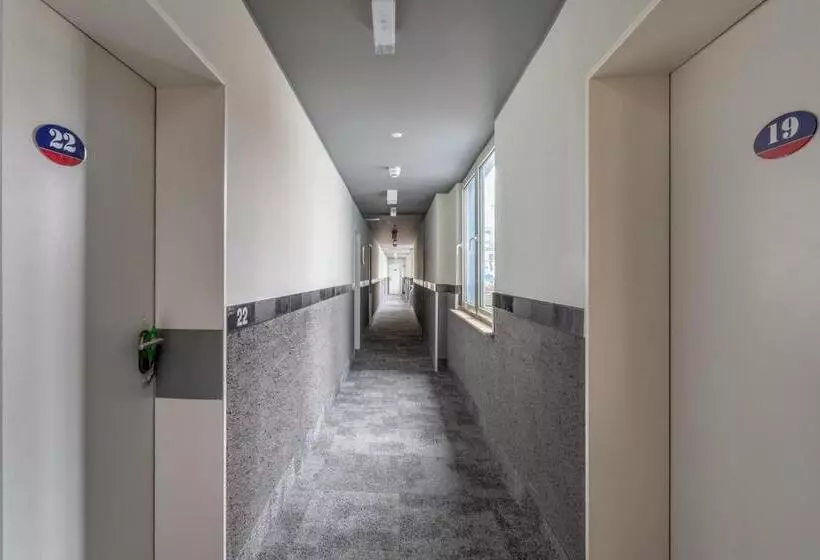 ホテル a&o Koln Hauptbahnhof