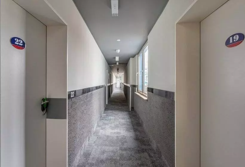 ホテル a&o Koln Hauptbahnhof