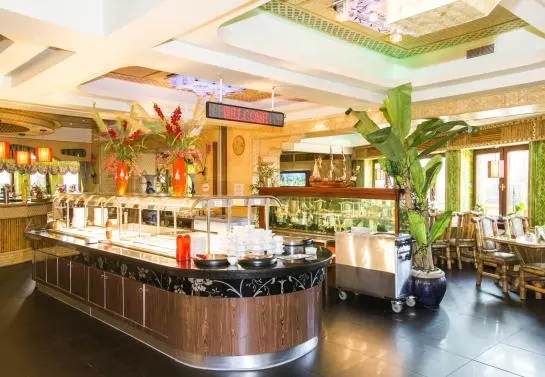 فندق & Restaurant Asia New World