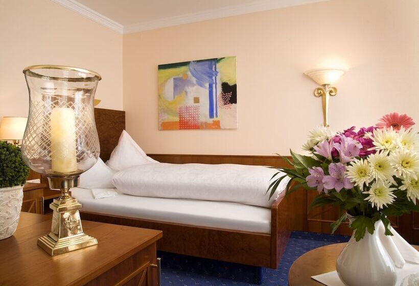 בית מלון כפרי Chateau Fontenay